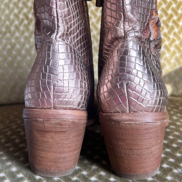 Marco Delli Women's Chenoa Bronze Leather Floral Embroidery Ankle Boots NEW - Picture 3 of 16